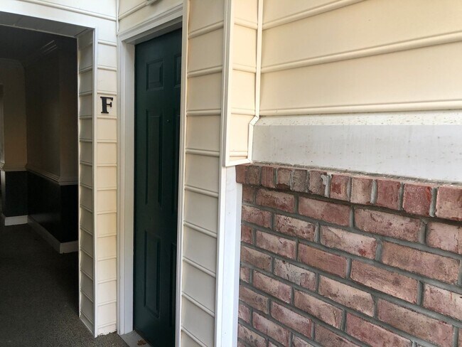 Photo - 4323 Lotus Ct Unit Riverwood - 4323 F Lotus Ct