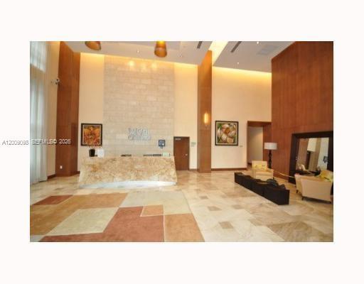 Photo - 31 SE 5th St Unidad 2807