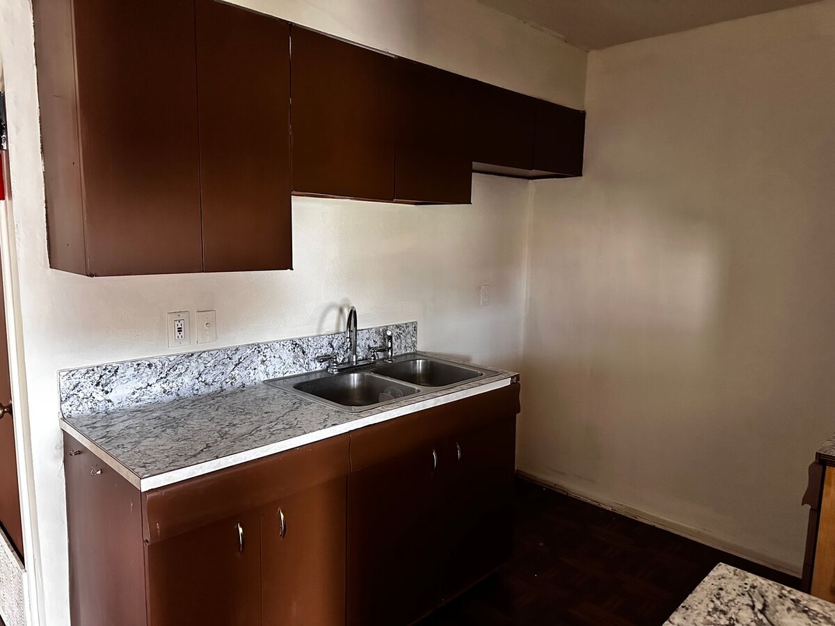 Bee Pointe Residences - Bee Pointe Residences Apartamento Unidad 7B