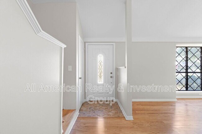 Photo - 661 St Lucia Cove