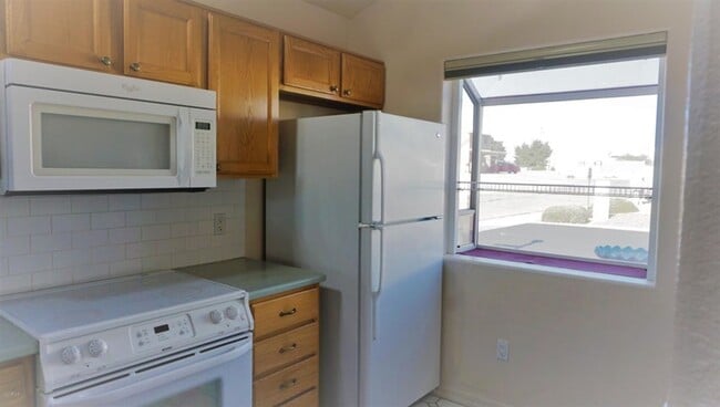 Photo - 4408 La Corte Dr Casa