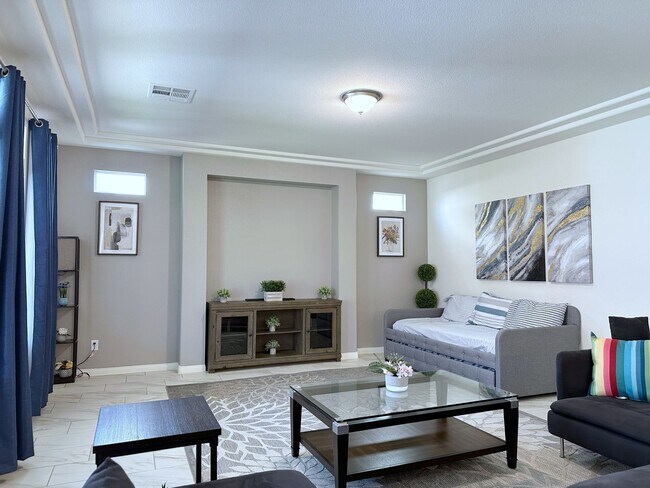 Photo - 4Bdrm/2.5bath Single Family Home - Fully Furnished