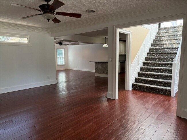 Photo - 4225 Friar Tuck Ln