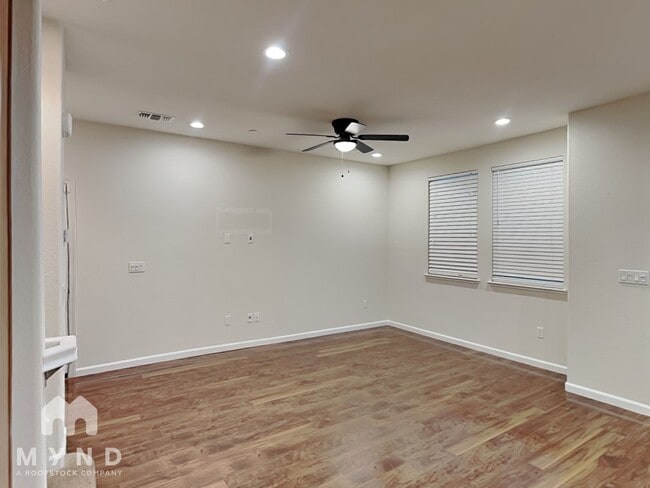 Photo - 107 Padua St