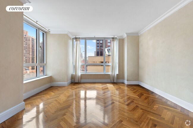 Building Photo - 351 E 51st St Rental