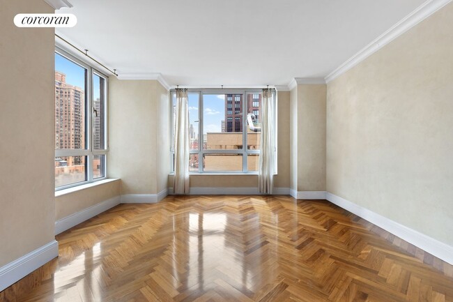 Photo - 351 E 51st St Condo