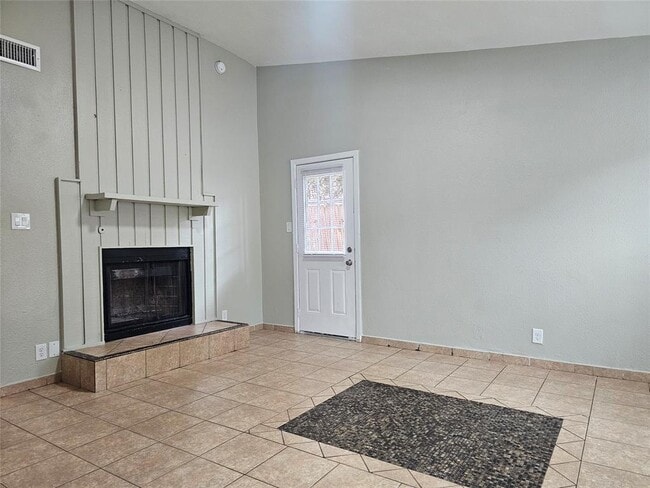 Photo - 1305 Bonnie Brae St