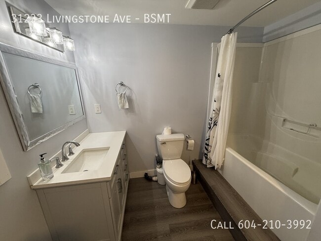 Photo - Large 1 Bed Basement Unité BSMT