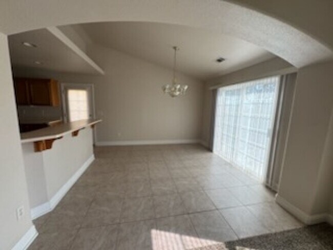 Photo - 3 Bedroom Home in Beautiful Lake California!