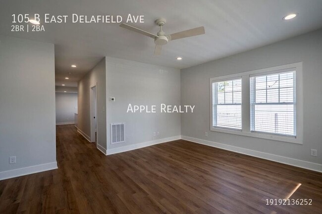 Photo - 105 E Delafield Ave