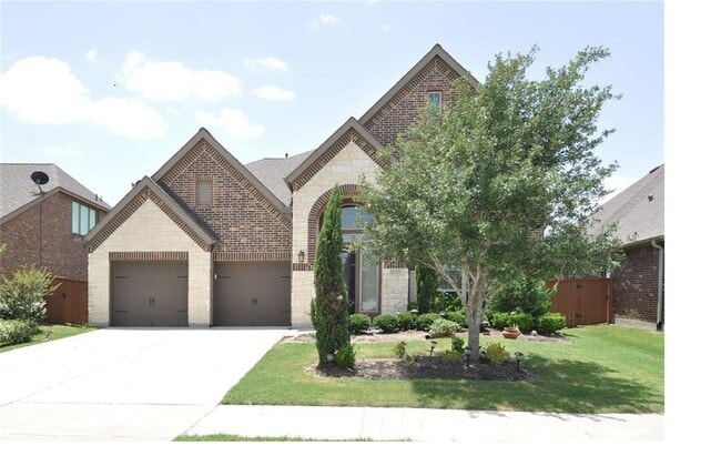 Building Photo - 11002 Glenrothers Dr
