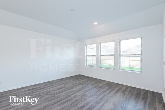 Photo - 18442 Summit Ranch Dr