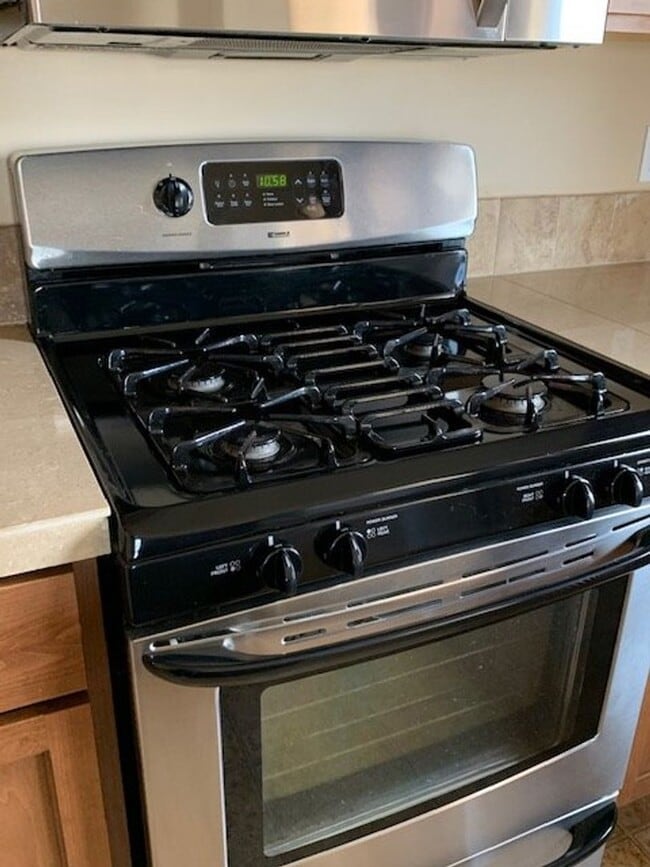 Photo - 3 bd. 2 bath Rambler Available November 10!