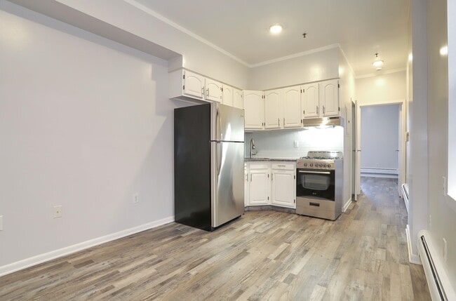 Photo - 6311 Dewey Ave Unit 15
