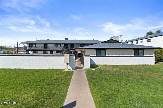 Photo - 502 E Mariposa St Unit 101