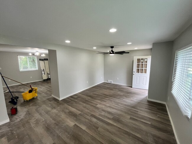 Photo - 1204 Terrell Dr