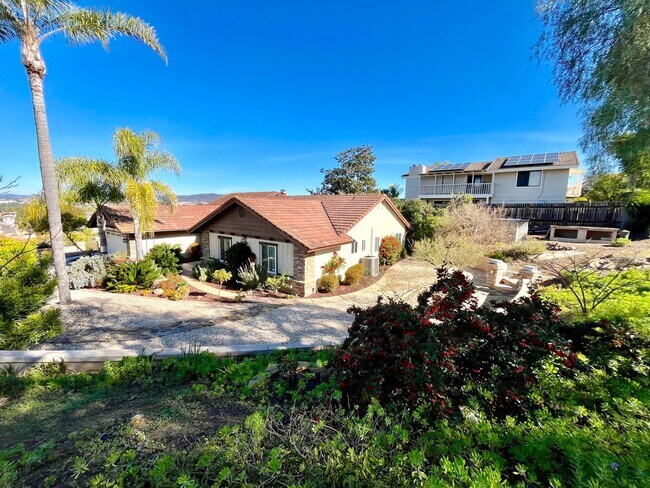 Photo - Botanical Garden Paradise in San Marcos