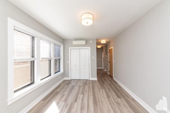 Photo - 2 bedroom in Chicago IL 60613
