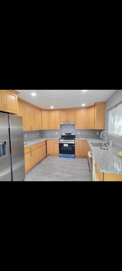 Photo - 6 Willard Ave