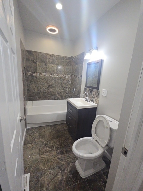 Photo - 259 Grove St Unit 1