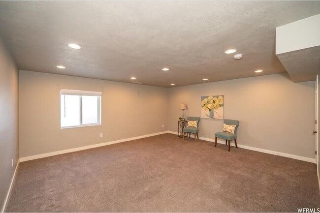 14431 S Ferndale Way