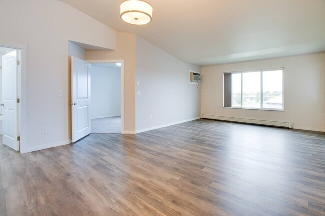 Mezzo Living Room