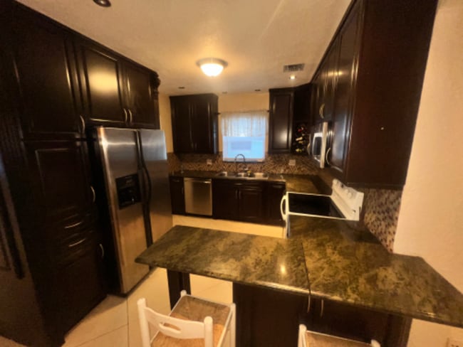 Photo - 3651 NE 14th Ave