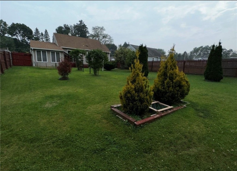 Photo - 107 Stephen Pl