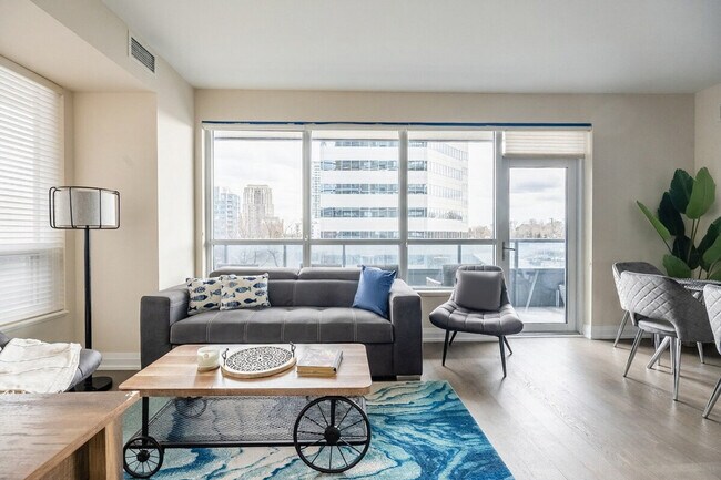 Photo - 2 Anndale Dr Unité ID1345821P