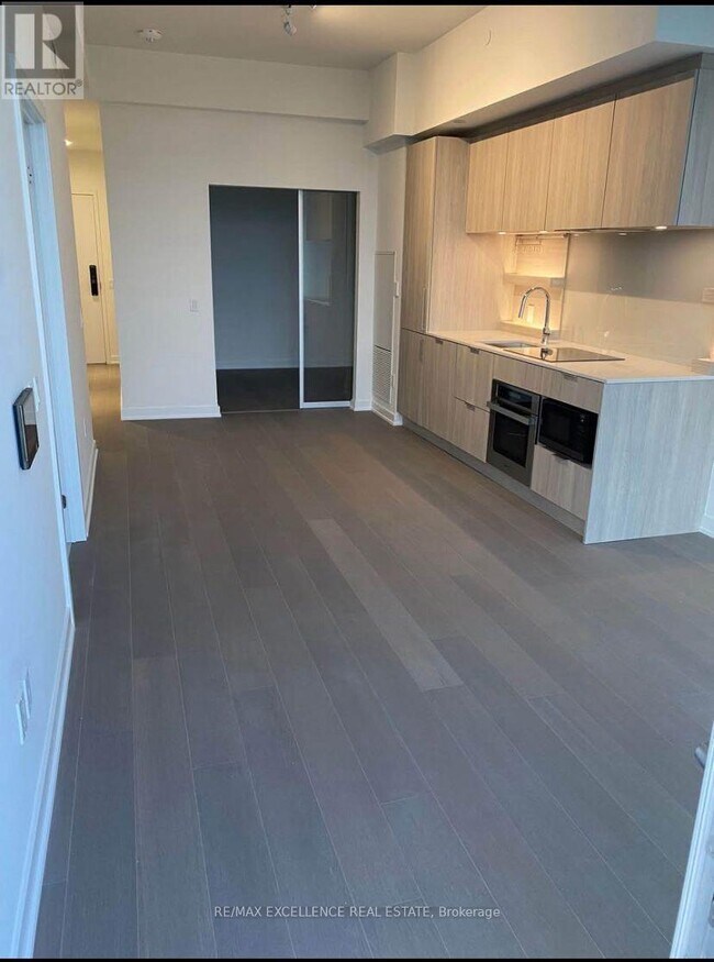 Photo - 28 Ann St Unité 1705