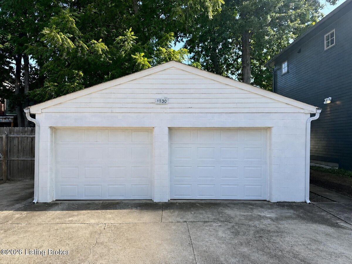 Photo - 1030 Everett Ave Unit 2