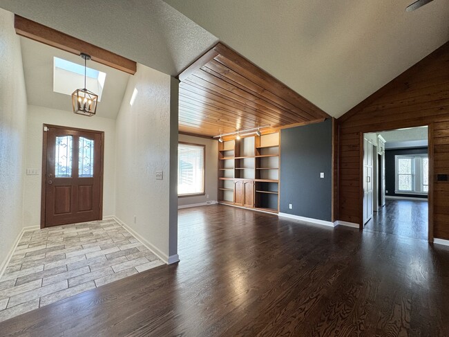 Photo - 10300 W 164th St