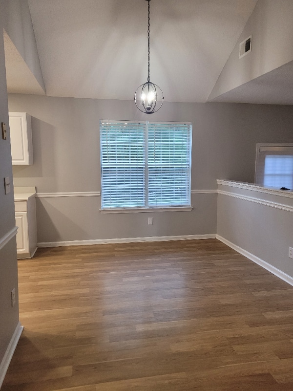 Photo - 3042 Knoll View Pl