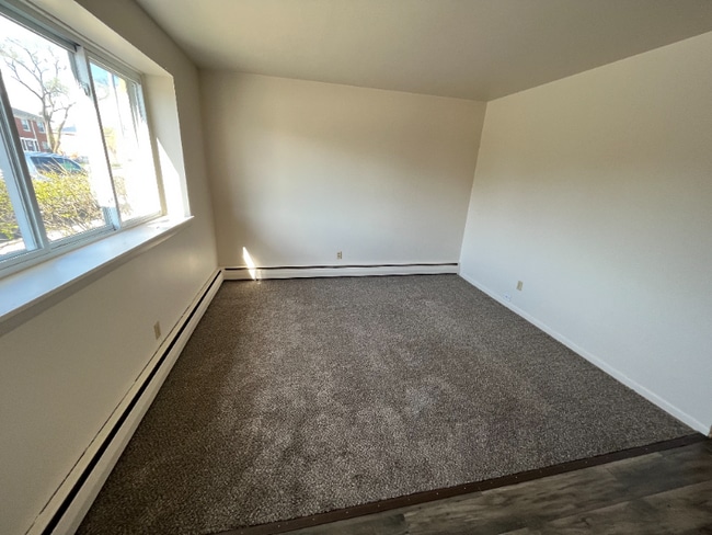 Photo - 5506 W Lincoln Ave Unit 1