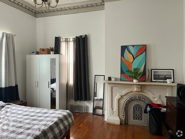 Building Photo - 110 Thorndike St Unit 1F Rental