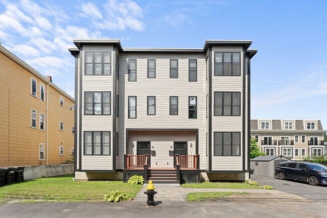 Building Photo - 8 Burton Ave Rental