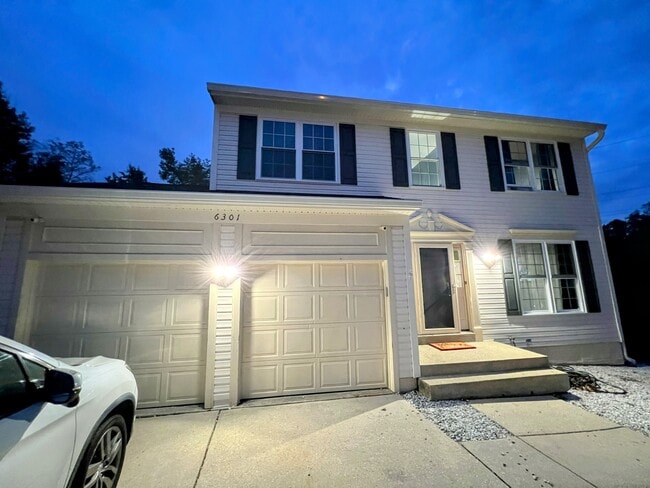 Building Photo - 6301 Grenfell Ct