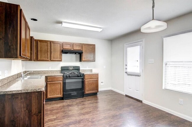 Building Photo - 5627 Post Oak Manor Dr Rental