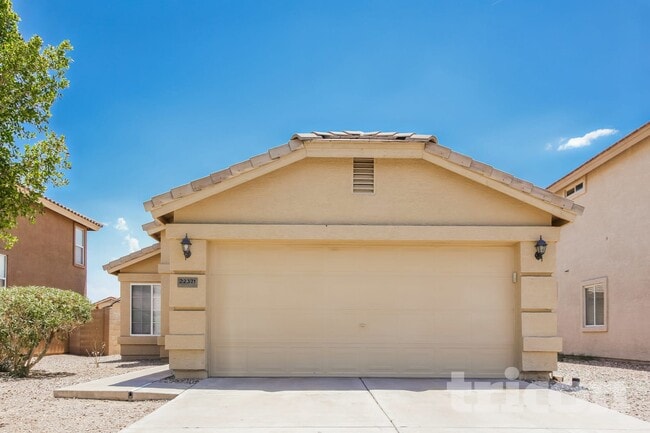 Building Photo - 22371 W Solano Dr