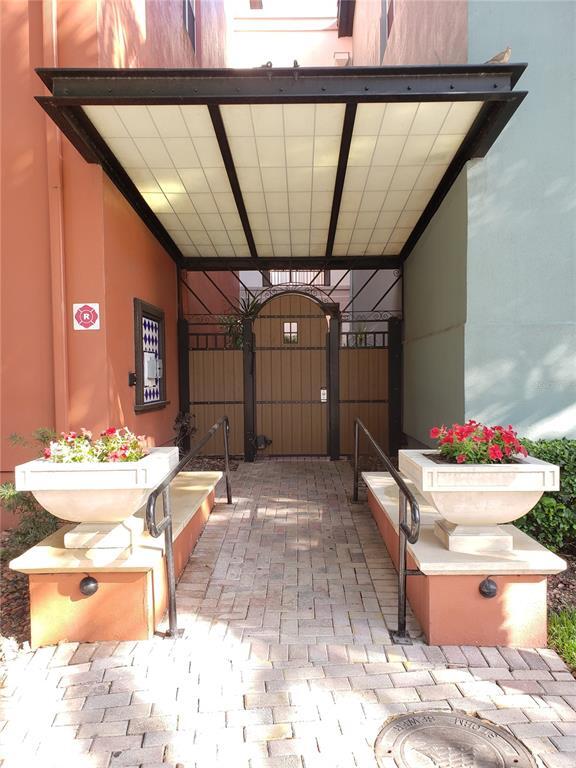 402 S Armenia Ave Unit 114