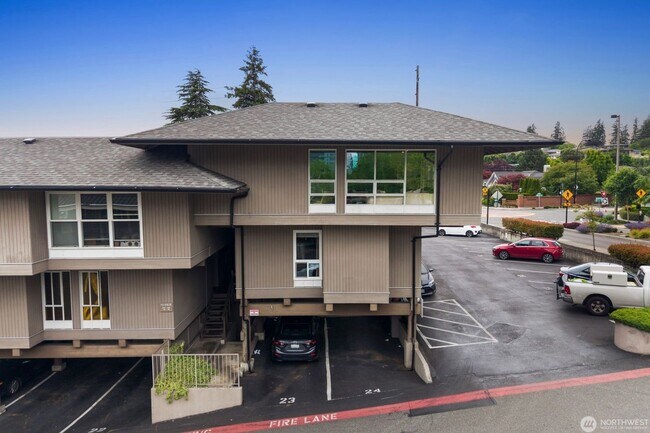 Photo - Bright Renovated 1 Bedroom Corner Condo in the Heart of Downtown Bellevue