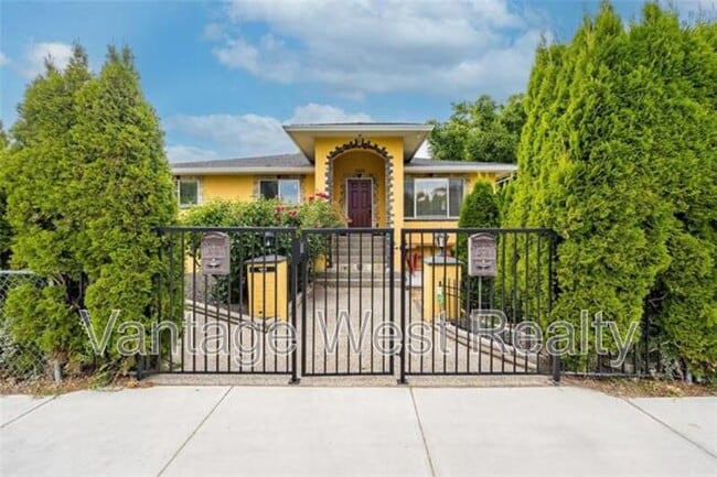 Photo - 1440 Ethel St