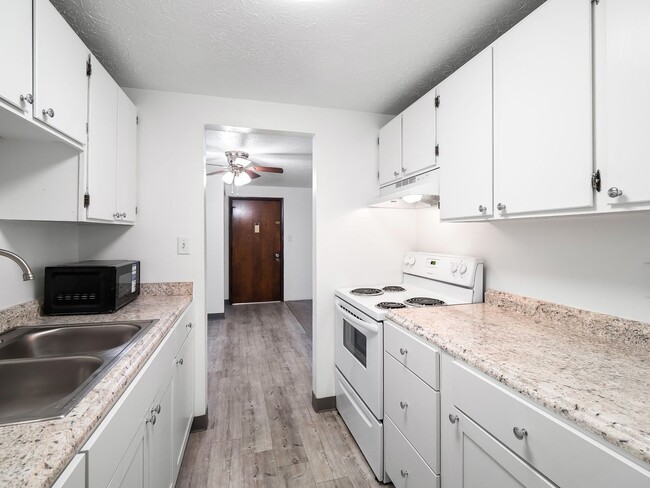 Walnut Circle Apartments
