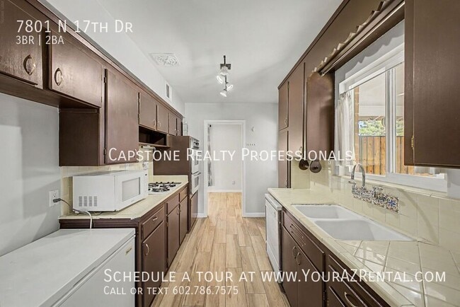 Photo - 7801 N 17th Dr