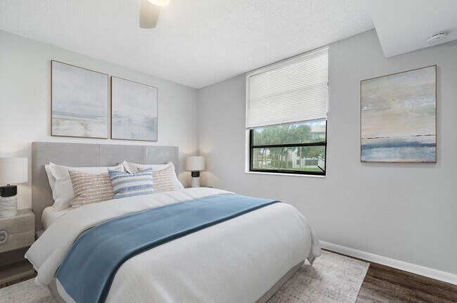 Photo - 3710 Whitehall Dr Unit 203