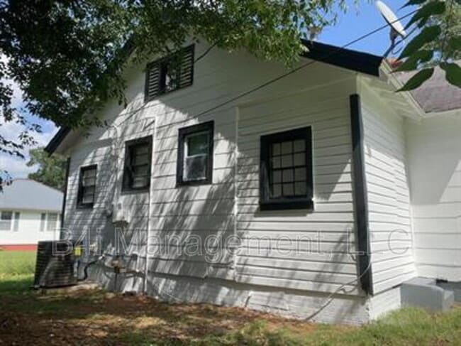 Photo - 4018 3rd Ave