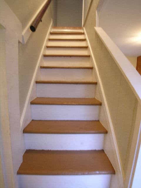 Photo - 2 bed 1 bath House Available 11/25