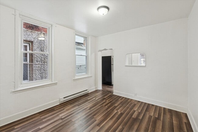 Photo - 3 Bedroom House North Philly- Will Accept 2 Bedroom Vouchers!