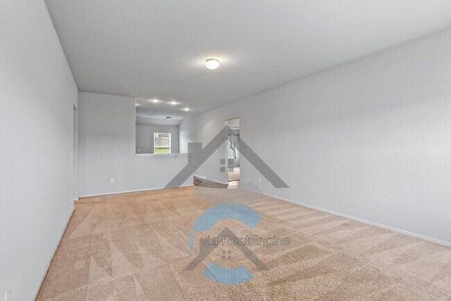 9 Summer Breeze Rd