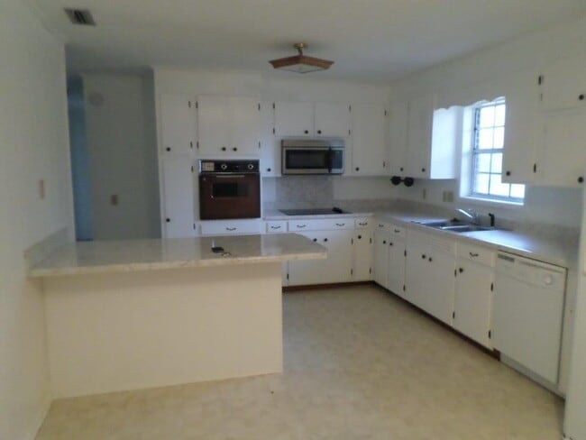 Photo - Martin Heights Subdivision